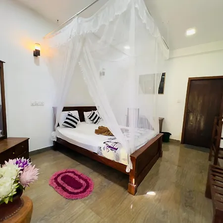 Citadel Of Dreams Ella Apartment Exterior photo